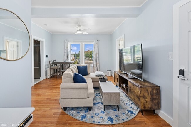 Photo - 957 Fteley Ave Townhome