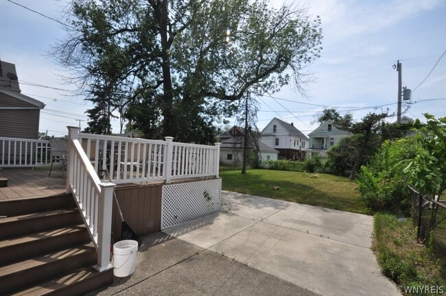 Photo - 74 Norwalk Ave
