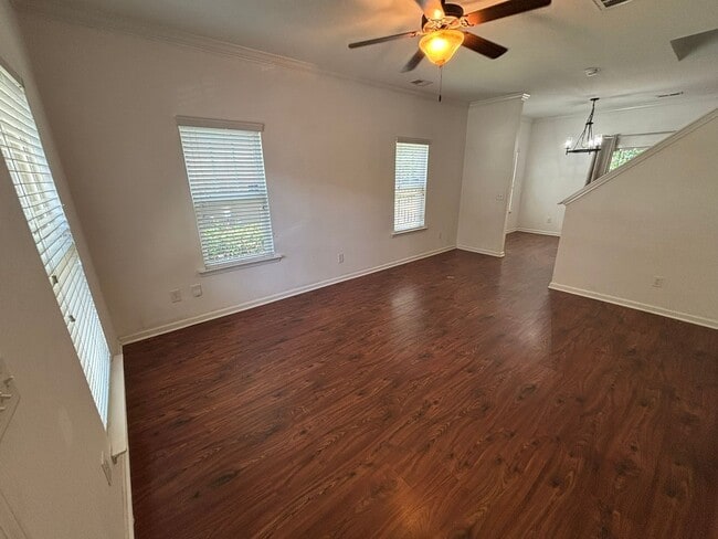 Photo - 218 Northwood St
