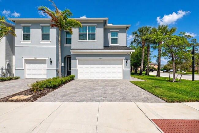 Building Photo - 1887 SE Ocean Cove Way