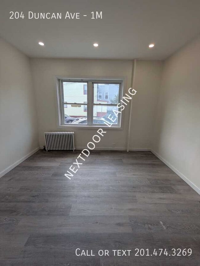 Photo - 204 Duncan Ave Unit 1M