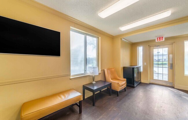 Furnished Studio-Fort Lauderdale - Tamarac