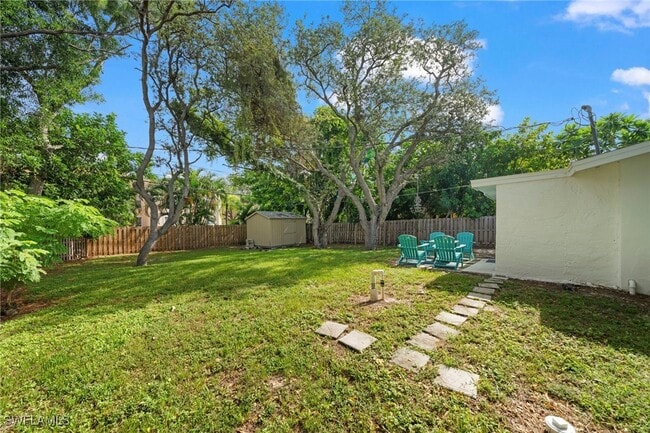 Building Photo - 83 7th St Rental