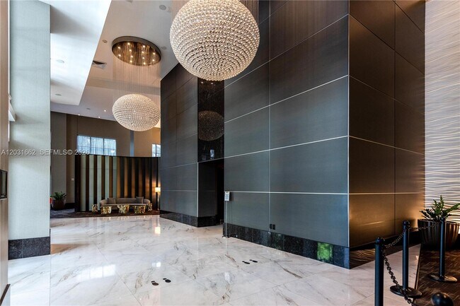 Photo - 951 Brickell Ave Unidad 705
