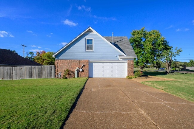 Photo - 3753 Oakmoor Ct