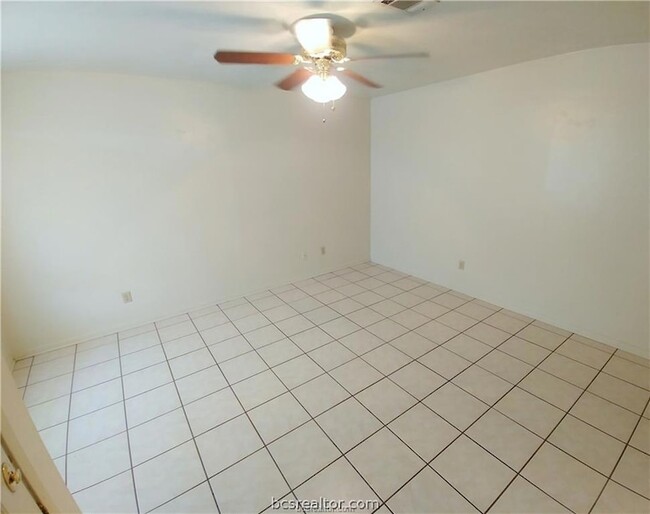 701 San Saba Dr