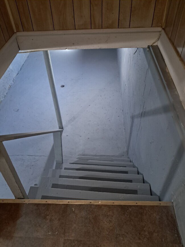 523 S Adella St House House Rental in Ottumwa, IA