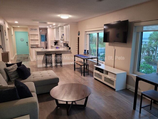 Photo - 823 Bahia Del Sol Dr Unidad B