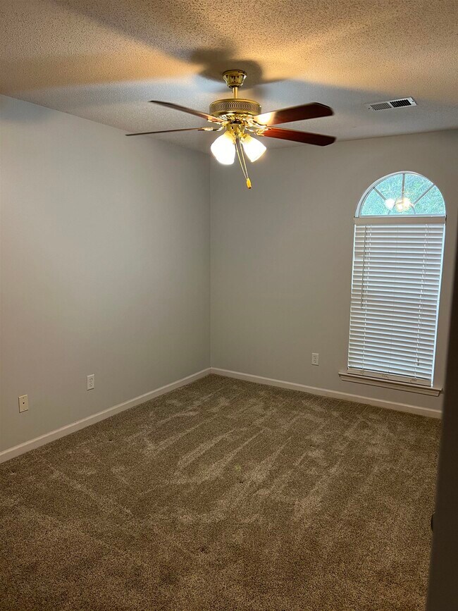 Photo - 9837 Oldham Dr