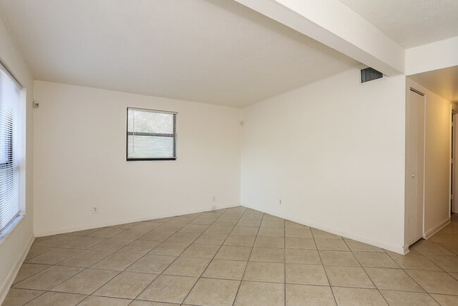 Photo - 1004 Maynard St