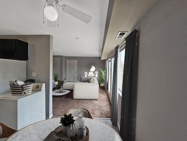 Photo - Lakeside Villas