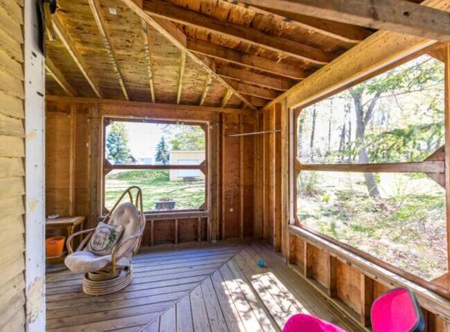 Photo - 7 Sylvan Ave Unidad 2