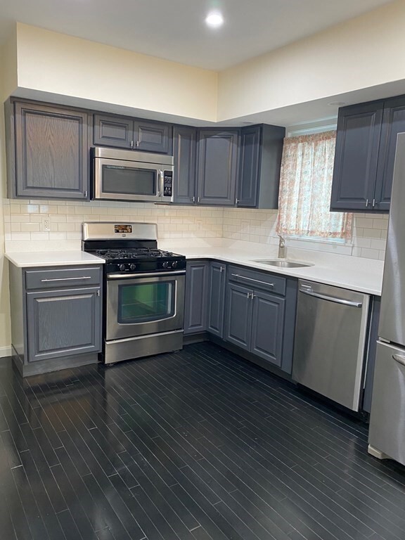 Building Photo - 840 South St Unit 1