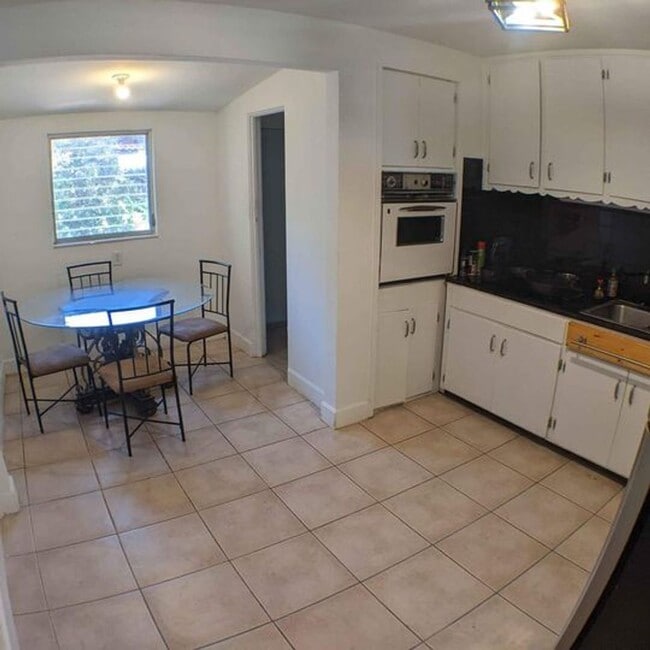 Photo - 1637 Devonshire Ln Unidad 1637 Devonshire Ln, Room B