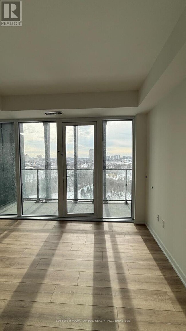 Photo - 1 Quarrington Lane Unité 1602