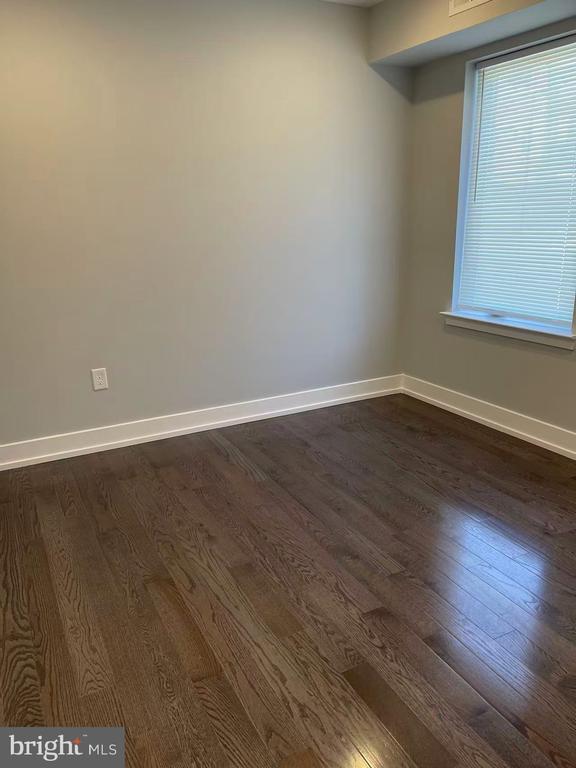 Photo - 1505 Parrish St Unit B