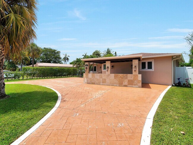 Photo - 3141 Hollywood Blvd