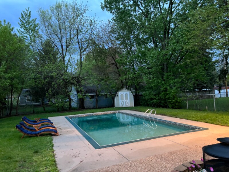 Photo - 247 N Hamilton Rd House
