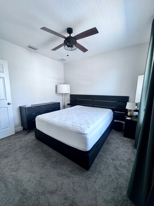 Building Photo - 2208 E 15th Ave