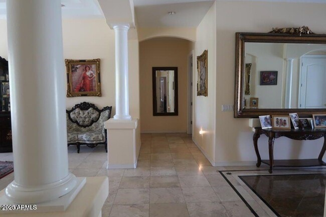 Photo - 6823 N 14th St