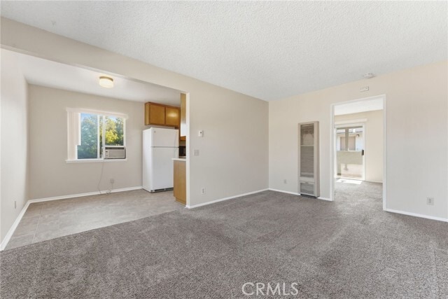 Photo - 208 S West St