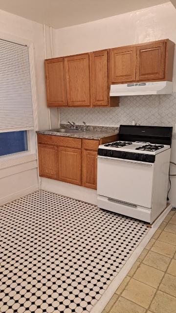 Photo - 832 N Carey St (Baltimore, MD)