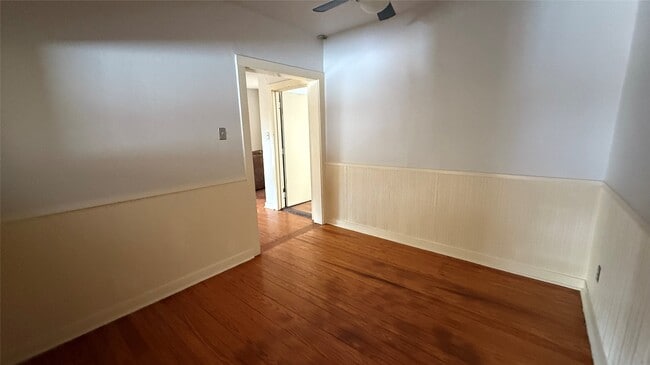 Photo - 2010 Taft St