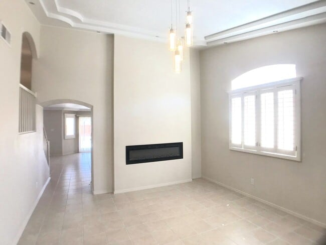 Photo - Don't Miss Out! Spacious 3 Bed, 2.5 Bath Home in Los Lunas – Open Layout & Prime Location