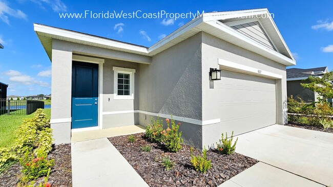 MOVE IN READY! 3 BEDROOM/2 BATH! SUMMERWOO... - MOVE IN READY! 3 BEDROOM/2 BATH! SUMMERWOO... House