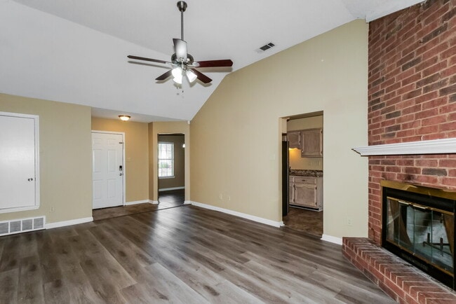 Photo - 2741 Laurelcrest Cove