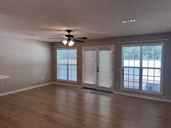 Photo - 132 S Spring View Dr Unit 132 S Springview Drive