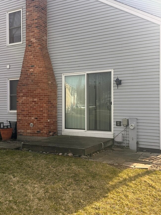 Photo - 11705 Pine Way