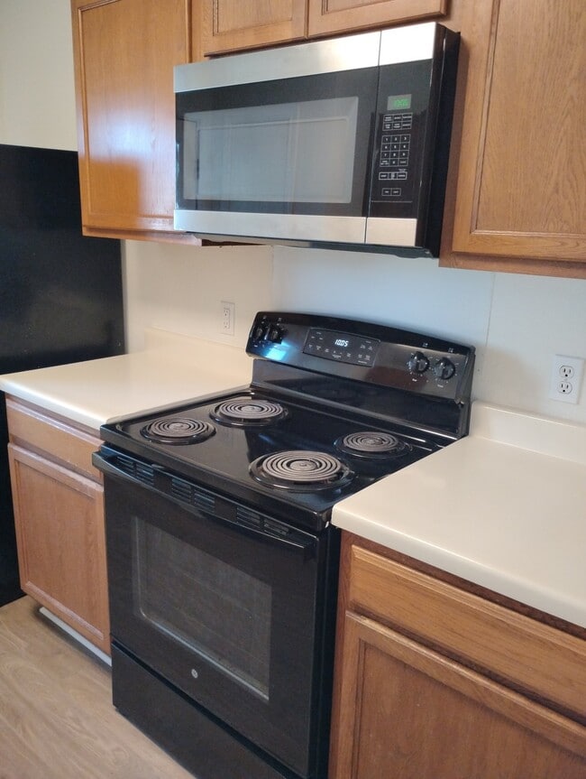 Photo - 12732 St Mary Dr