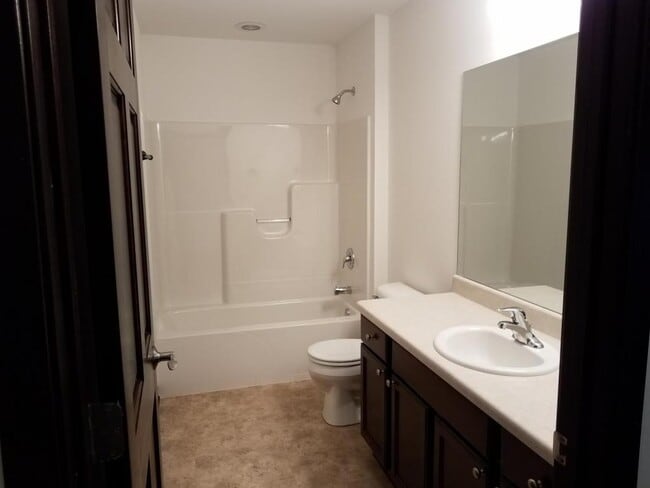 Photo - 746 Prospect Dr