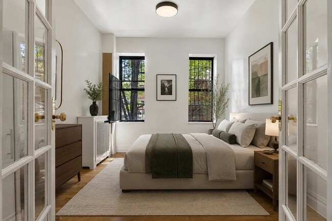 Photo - 274 Mott St Unit 3B