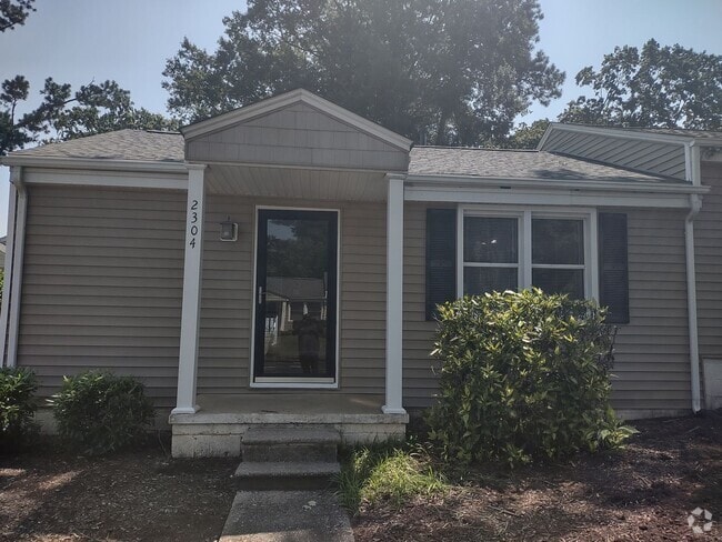 Building Photo - 2 Bedroom 1 Bath Condo in the Cottages of ...