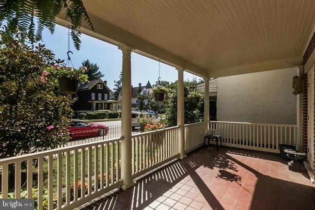 Photo - 4036 Roland Ave