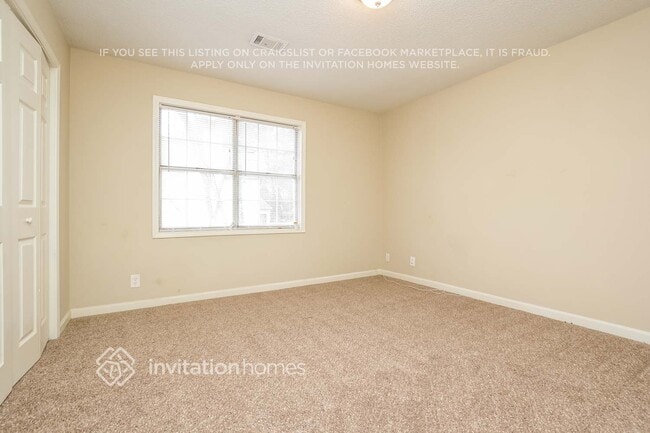 Photo - 1999 Sandbrook Ct SW