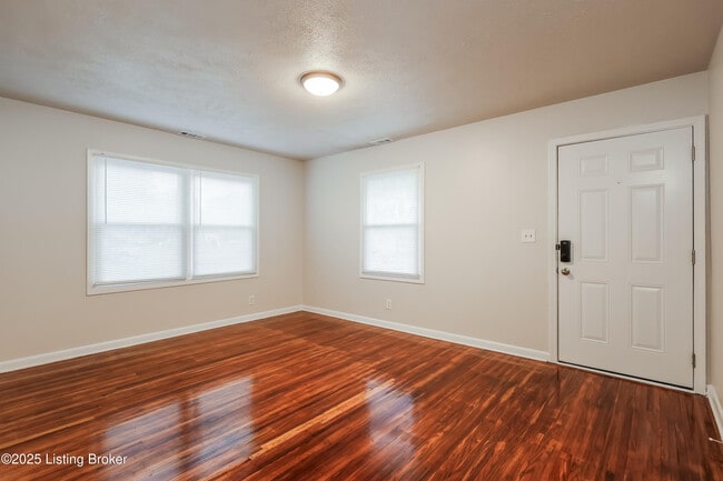 Photo - 2311 S 37th St