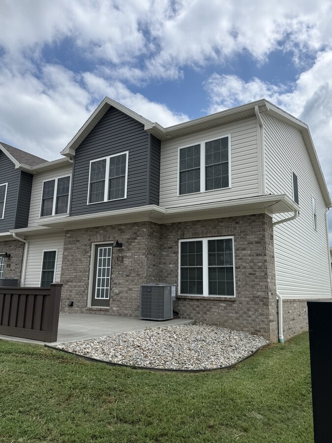 Photo - 245 Pinehurst Dr
