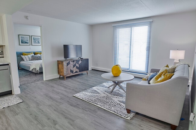 Sycamore Place Apartments