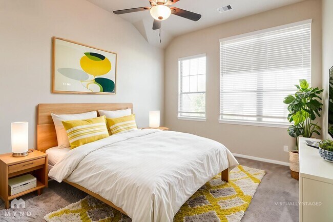 Photo - 114 Axlewood Ct Townhome