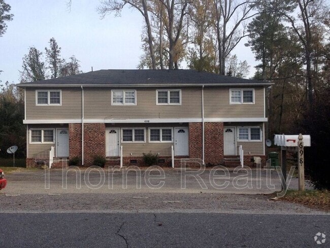 Building Photo - 698 W Hamlet St Unit #4 Rental