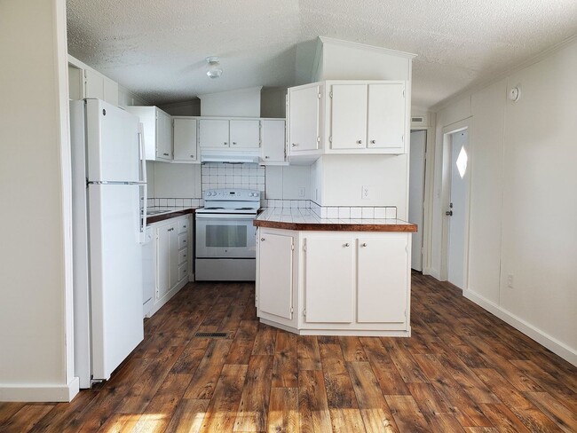 Photo - Ready to Move in