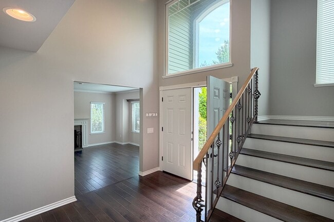 Photo - 3bd/2.5ba Kirkland Home