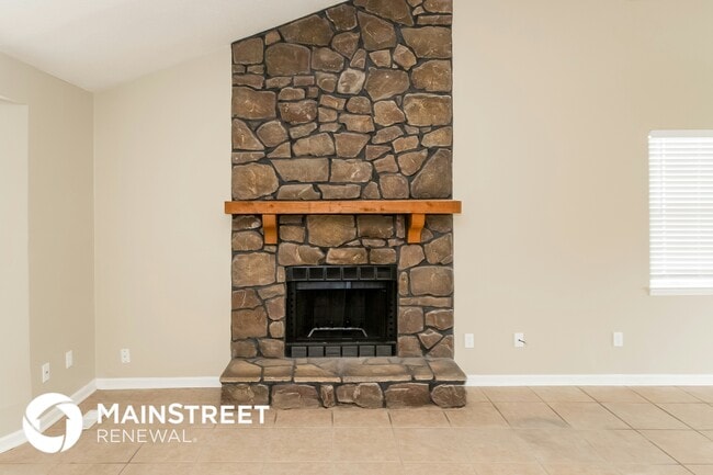 Photo - 320 Willow Glen Ct