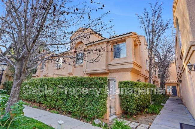 Photo - 25242 Steinbeck Ave Townhome