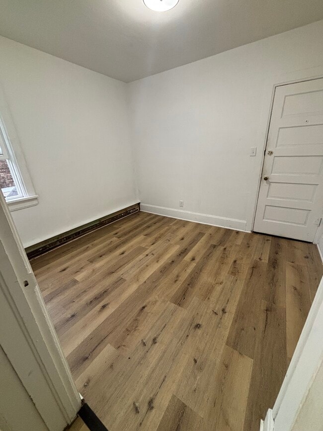 Photo - 301 N Main St Unit 3