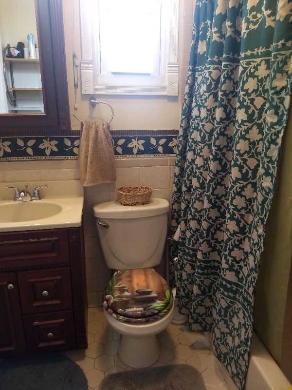 Photo - 4300 8th St NW