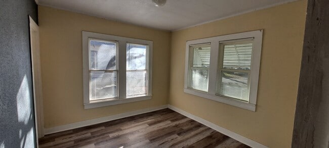 Photo - 2203 Broad St